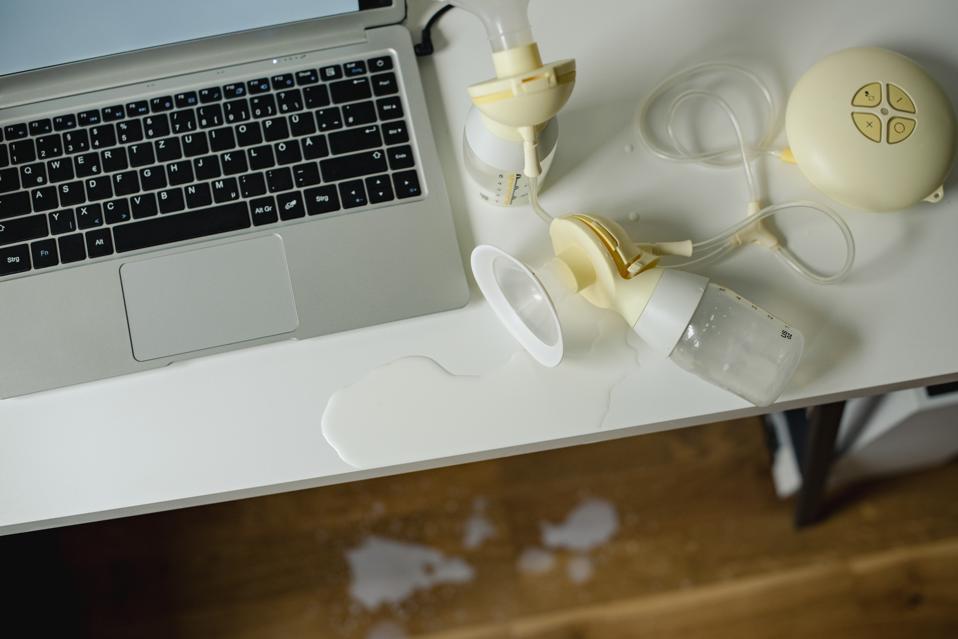 How To Support Breastfeeding Employees Returning To The Workplace